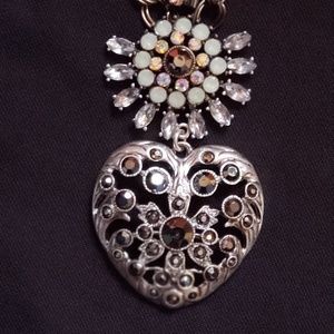 BETSEY JOHNSON WHITEOUT HEART PENDANT